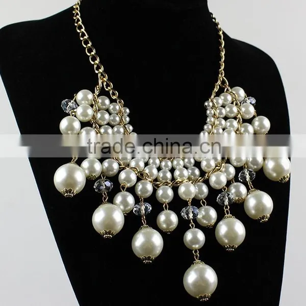 Wholesale Fashion Multilayer Big Pearl Statement Necklace Imitation Tassel Necklace photo-2