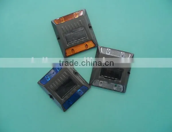 Square Solar Road Stud With Aluminum Crust photo-3