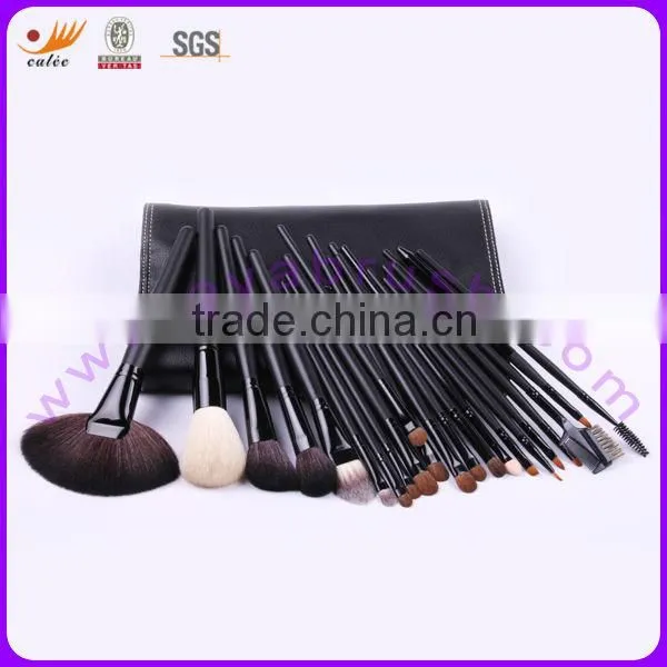22 PCS Makeup Brushes Set With Black Leather Case