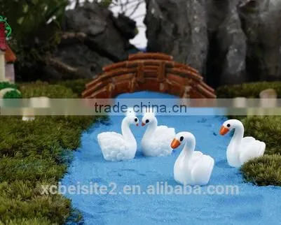 Cy309 Artificial Three-dimensional Whale DIY Resin Swan Crafts Garden Moss Micro View Decorations photo-3