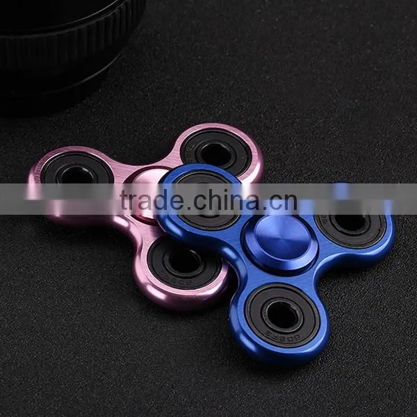 2017 New Tri-Spinner Fidget Toy Alloy EDC Sensory Fidget Spinner For Tip of the Finger Gyro photo-5