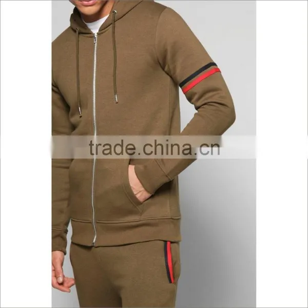 Custom Suit Embroidered Logo Slim Fit Men Winter Sport Cotton Tracksuit photo-4