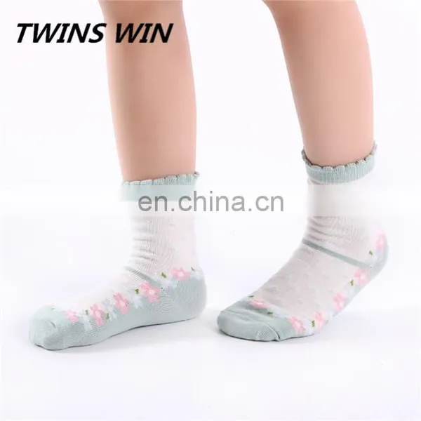 European 2018 New Products Wholesale Children Cartoon Cute Winter Warm Printed Woven Cotton Knee Short Sock photo-3