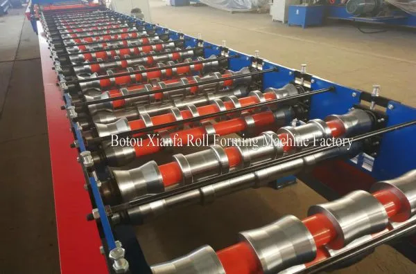 Aluminum Panel Roof Forming Machine photo-4