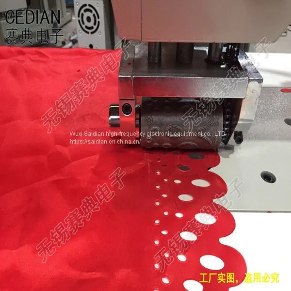 Ultrasonic Lace Sewing Machine for Cutting Lace With CE