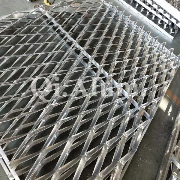 PPG Paint Aluminum Expanded Mesh Panel For Exterior Construction Decorative photo-2