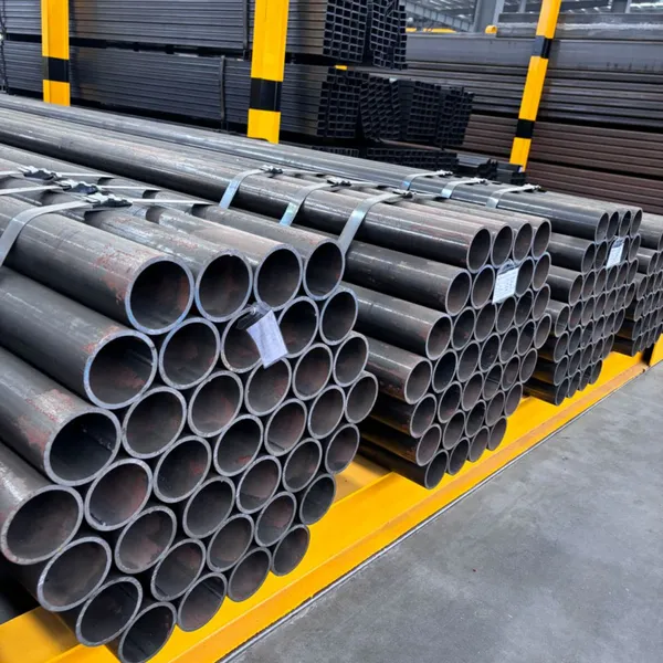 China Stainless Steel Decorative Hollow Pipe Seamless/Welded Round/Square Tube photo-4