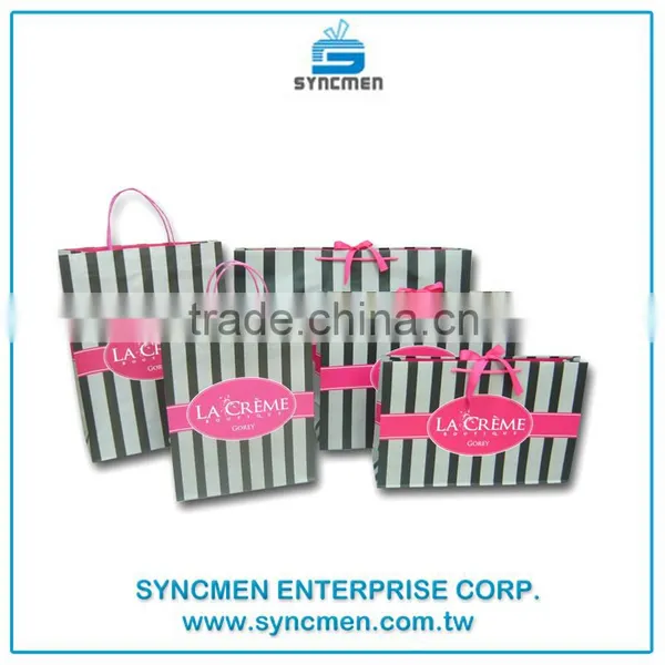 Art Paper Gift Bag For Everyday photo-3
