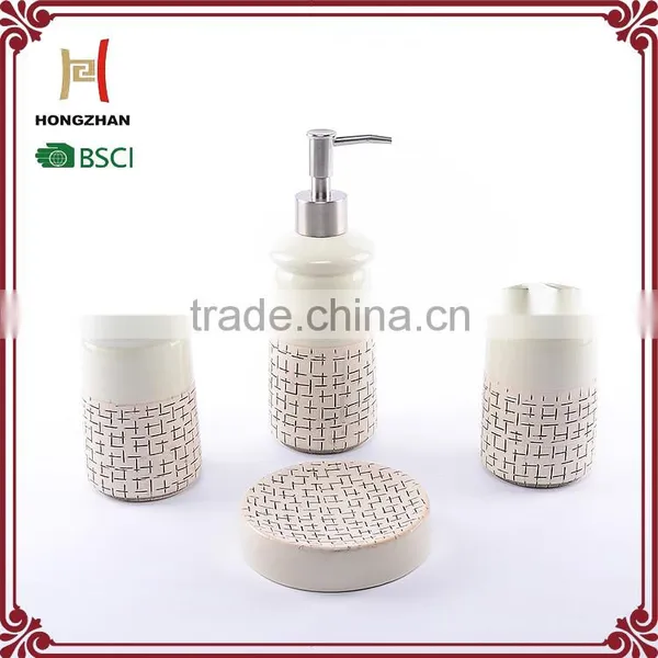 Made in China Bathroom Accessories Set