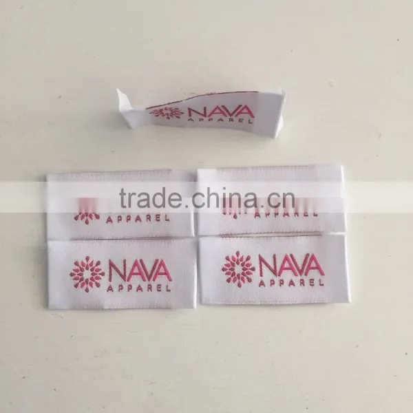 2017 Customized High Density Damask Woven Labels for Garments photo-3