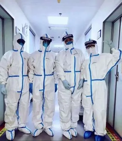 Sterilization Disposable Medical Protection Suit Coverall Protective Clothingwith FDA ISO13485 CE Isolation Suit Medical Protective Clothing