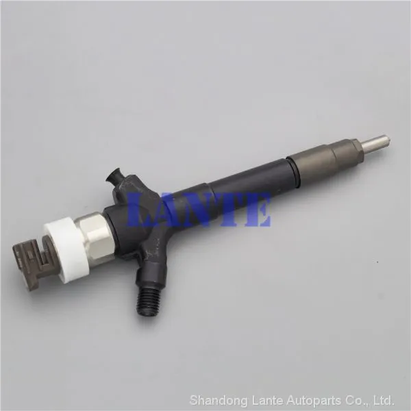 Common Rail Injector 23670-51030 295050-0300 16600-5X000 Diesel Injector photo-4