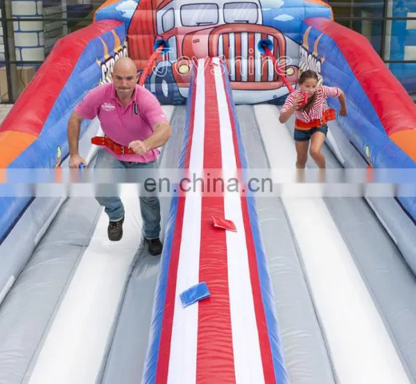 Strong Man Themed Bungee Run Jeu Gonflable Inflatable Wipeout Game photo-4