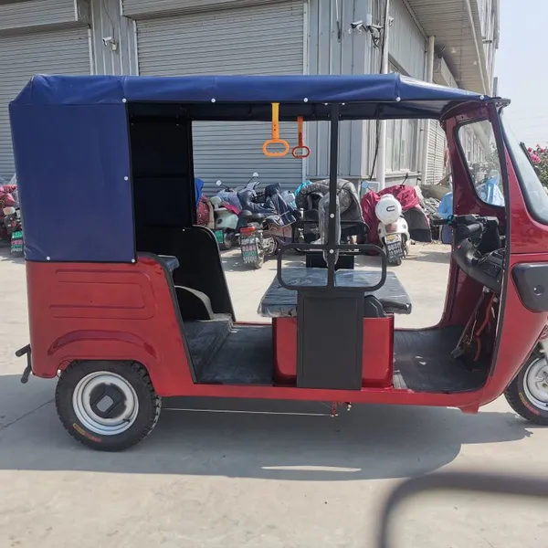 Hot Selling China Price Tuk Tuk Moto Taxi 1500w 60v 150Ah 50Ah Eletricycle Passenger Tricycle Electric Rickshaw in Pakistan photo-4