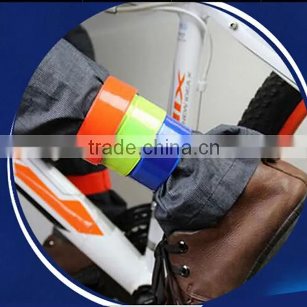 Reflective Pvc Snap Bracelet Wrist Band With Sheet Steel photo-2