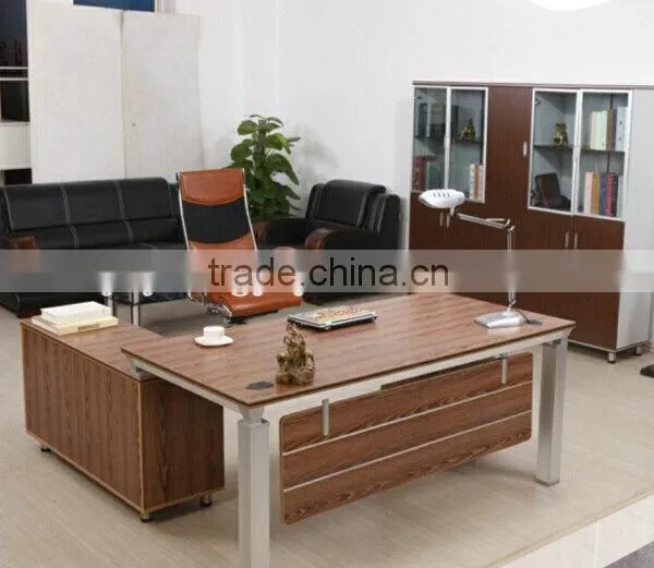 Good Quality Office Executive Desk in Melamine Material B-209