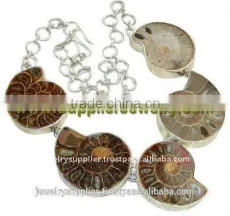 Modern!! Jewellery Exporter Stud Earrings Designer Rings Silver Heart Pendant P6804