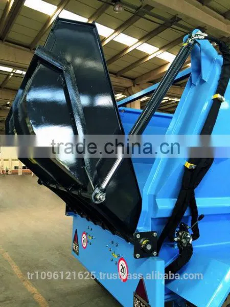Horizontal Feed Mixer Wagon photo-4