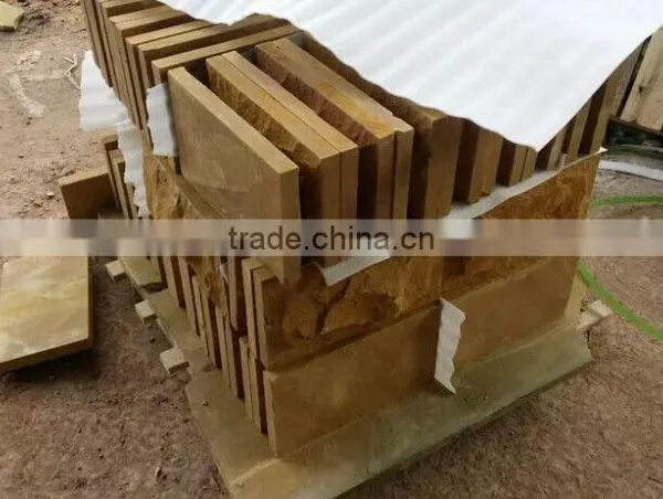 Good Quality of Natural Yellow Sandstone Block for Wall Decorating photo-2