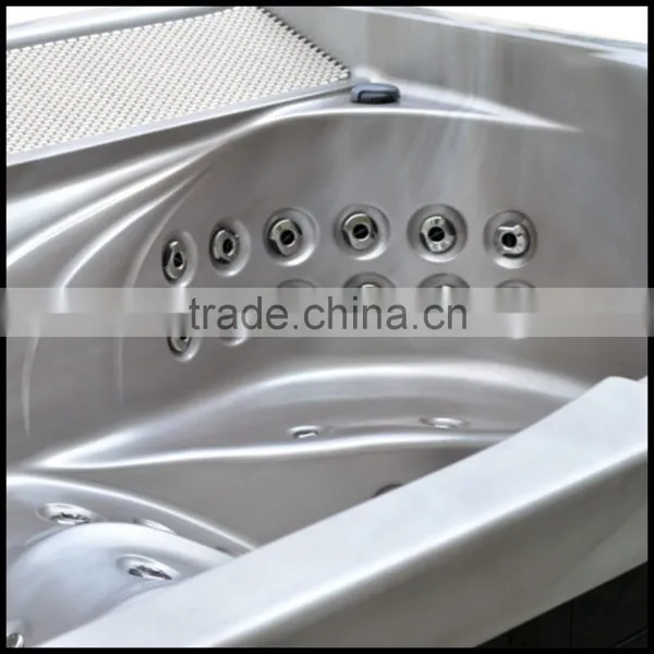 A520 High Quality Freestanding Corner Small Bathtub Shenzhen China Wholesale photo-6
