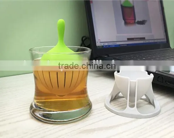 Original Design Stainless Steel Silicone Creative Tea Infusers The Gyro Design Tea Strainer photo-3