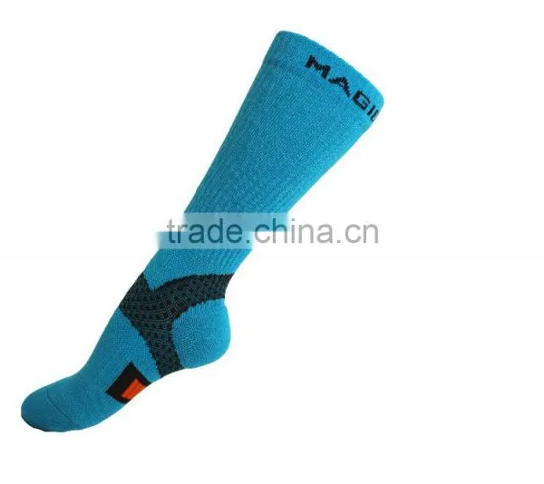 Arch Support & Ankle Protect Merino Wool Compression Socks photo-5