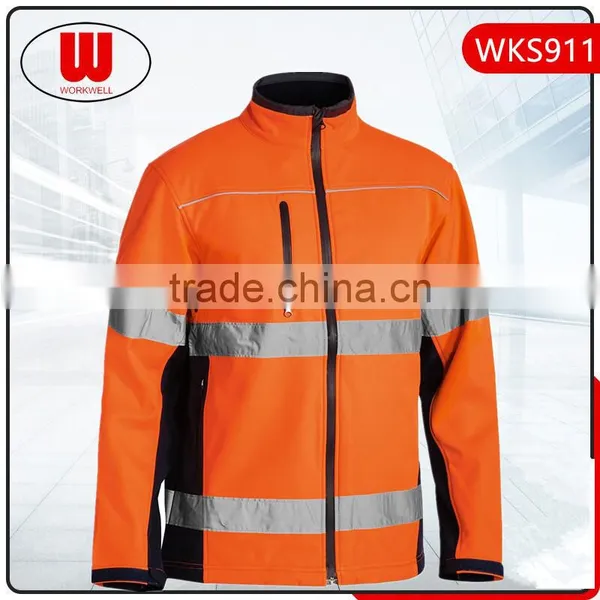 High Visibility Jacket With Reflector