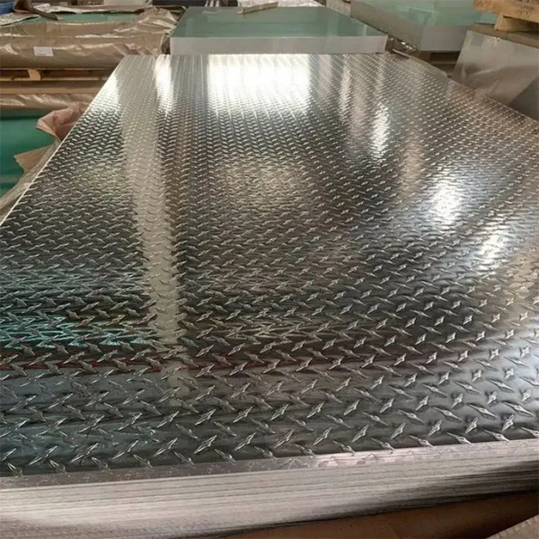China Manufacturer Galvanized Checker Plate Anti‑Slip Galvanized Tread Plate Gi Steel Checkered Sheet For Industrial Stair Treads photo-2