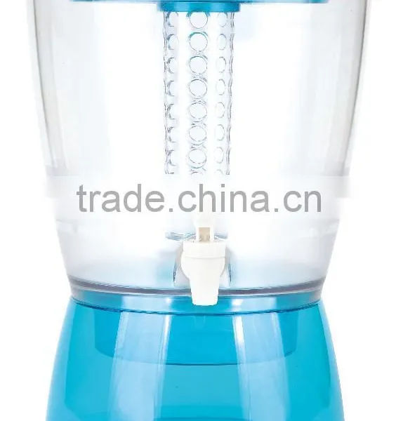 Monolayer Water Pitcher photo-2