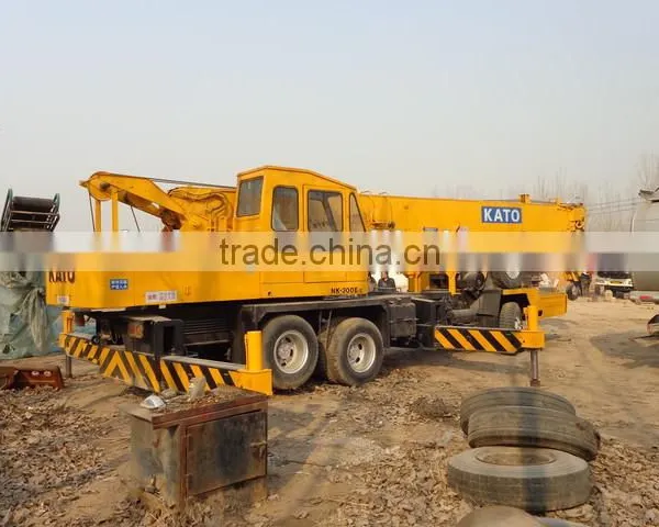 Used Good Condition Truck Crane,KATO NK300E,original Truck Crane in Cheap Price for Sale photo-4