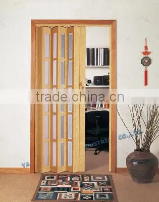 PVC FOLDING DOOR photo-6