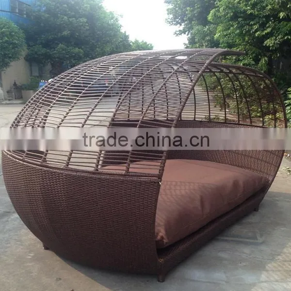 Hot Sale All Weather Wicker Rattan Pool Side Sunbed Lounge Furniture Outdoor Furniture photo-2