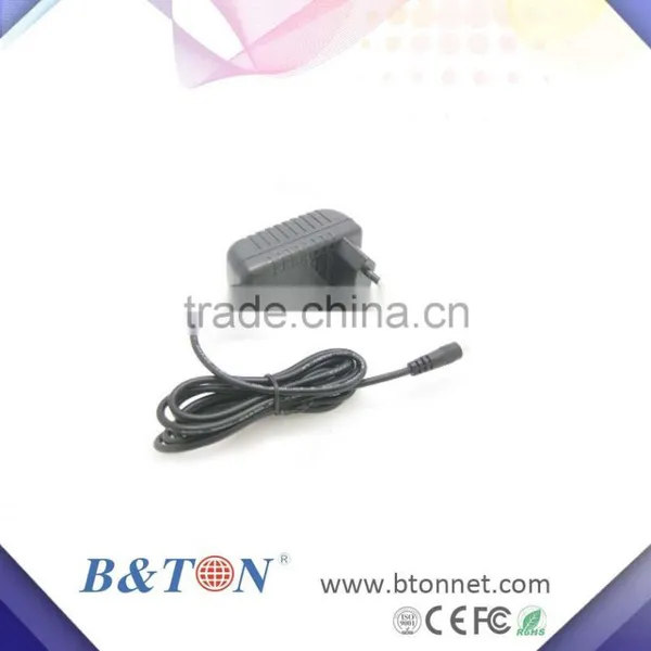 Universal 12v dc Power Adapter White and Black photo-3
