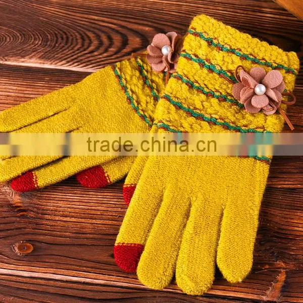New Arrival Small And Exquisite Touch Screen Gloves For IPhone And Tablets For Christmas photo-4