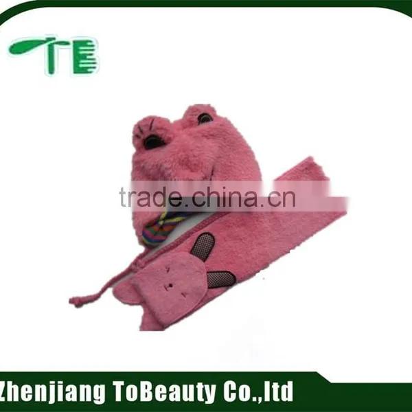 pink polyester scarf and hat set