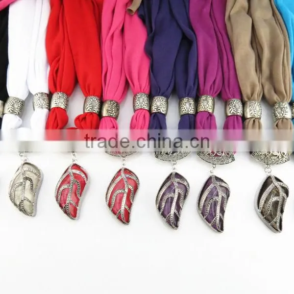 2016 Fashion Hollow Turquoise Leaf Pendant Infinity Scarves High End Long Jewlry Scarves for Valentine Gifts photo-1