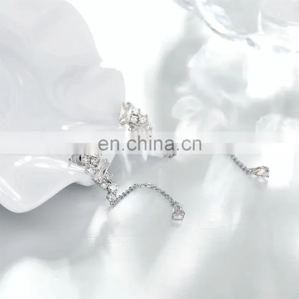 Silvering Crystal Pendant Newly Designs Earrings for Women With High Quality Picture photo-3