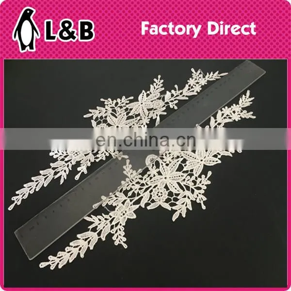 2017hot Sale Fashion Flower Lace Applique for Wedding Dress photo-2