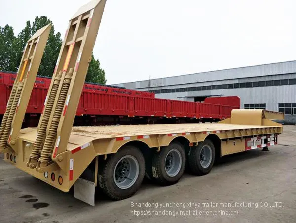 Made in China Gooseneck Low Platform Semi Low Flatbed Trailer Lowbed Truck Trailer for Sale photo-3