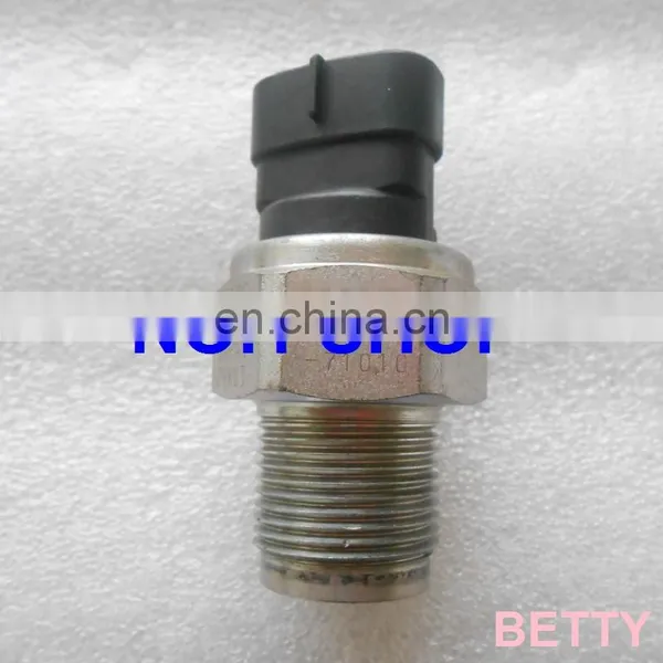Original Fuel Pressure Sensor 89458-71010 499000-6121 Made in Japan photo-2