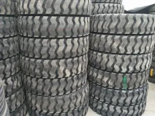1100R20 Double-deck Truck Tyre photo-4
