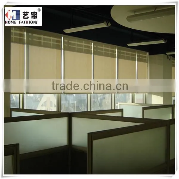 Yilian 2015 Electric Roller Blind Mechainism Outdoor Roller Blind photo-3
