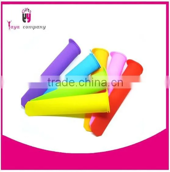 Custom Eco-friendly Reusable Diamond Shape Silicone Ice Cube Tray photo-3