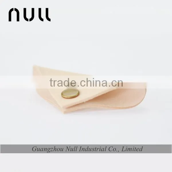 Small and Cute Vegetable Tanning Leather Earphone Storage Holders photo-2