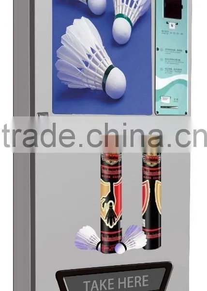GYM Hot Selling Coin/bill/credit Card Operated Shuttlecock Vending Machine With Coin Changer and GPRS