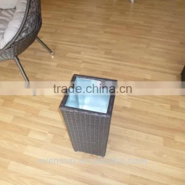 SOLID OUTDOOR FLOWER POT photo-2