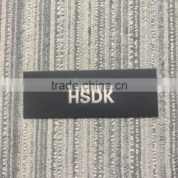 2017 Customized Logo Hot Stamping Paper Hang Tags With Embossed Technology photo-2