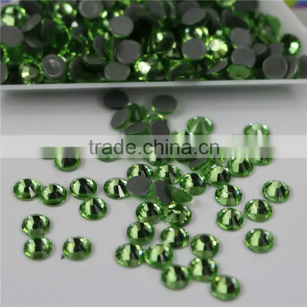 Top Quality Wholesale Peridot Flatback Style Hotfix Rhinestones for Bags Saree Weddingdress photo-4