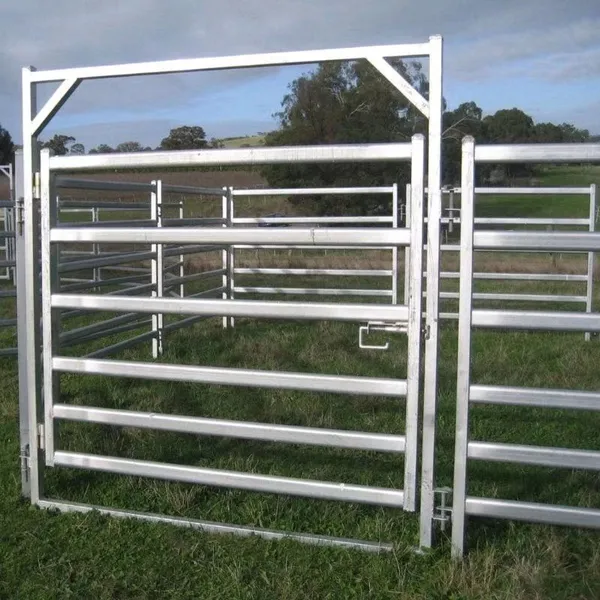Farm Animal Used Livestock Fence Cattle Horse Sheep Panels and Corral Gate Sheep Barn Fence photo-3