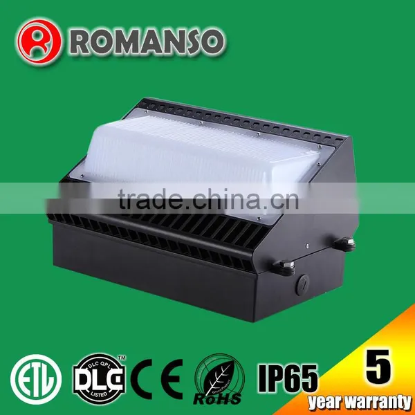 High Quality Led Wall Pack Light Outdoor Interior Led Wall Light With Dlc Listed photo-3
